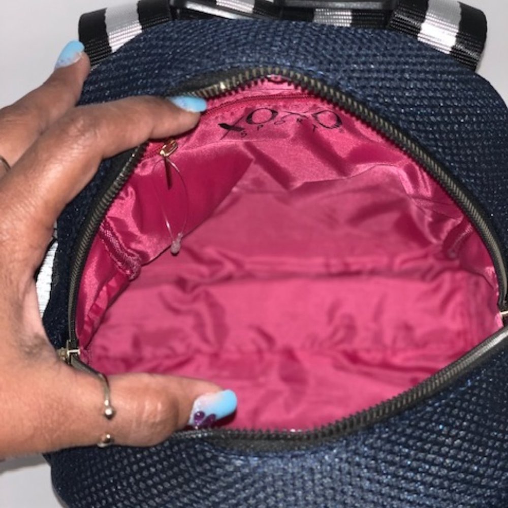 Mesh Backpack - image 5